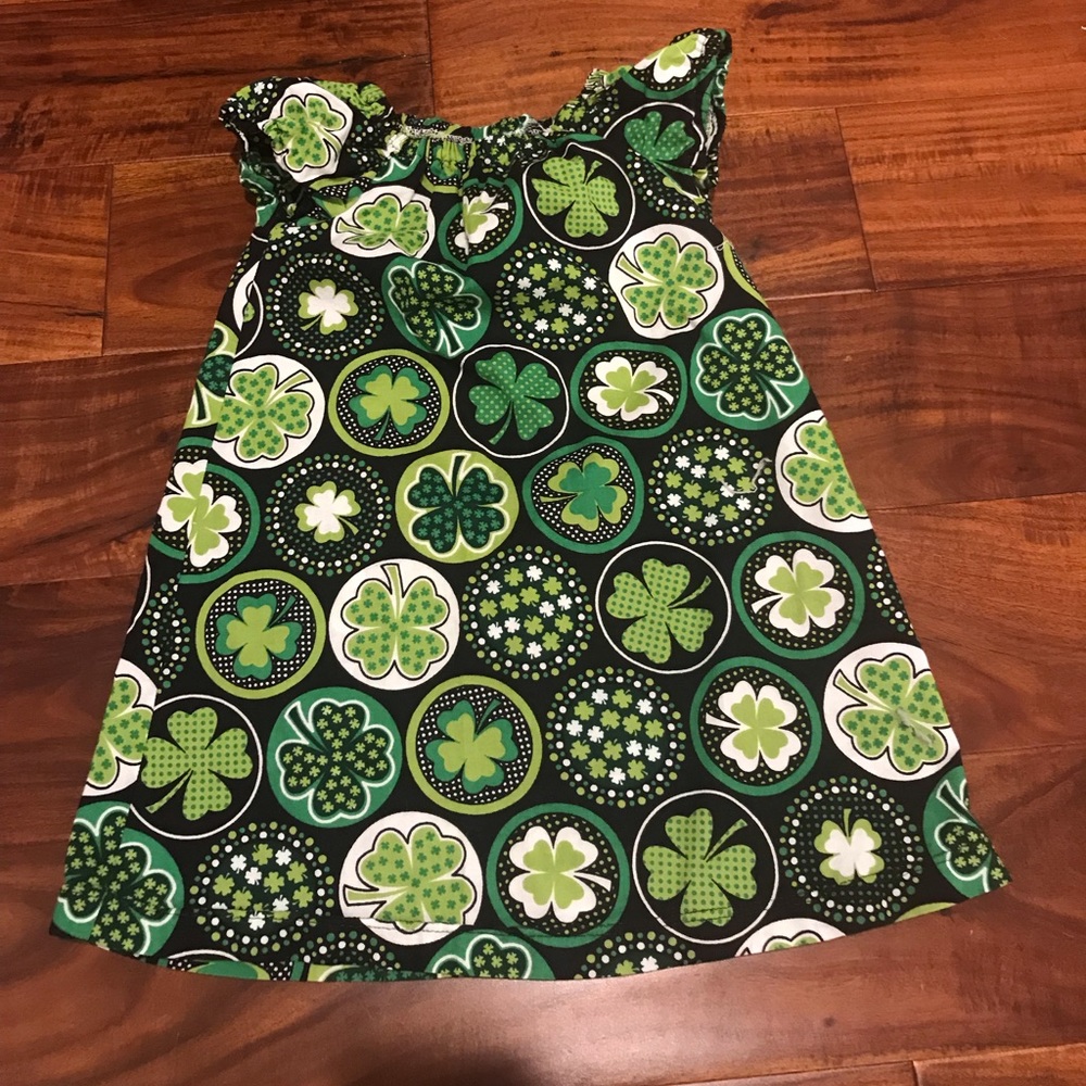 Adorable Shamrock dress size 3T